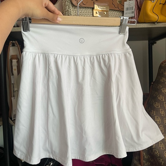 Gilly Hicks Active “Go Energize Skortie” - Picture 3 of 5